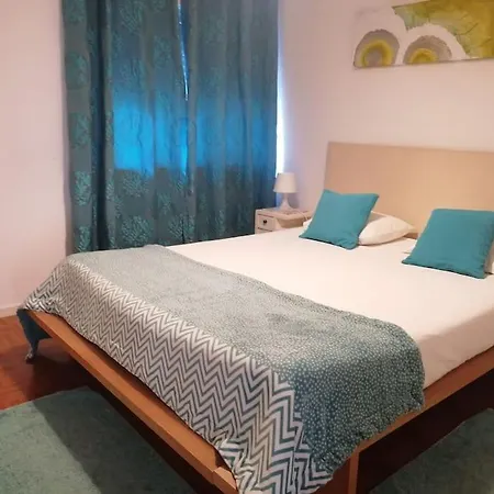 Apartment Simple But Cosybest Locations Vila Nova de Gaia