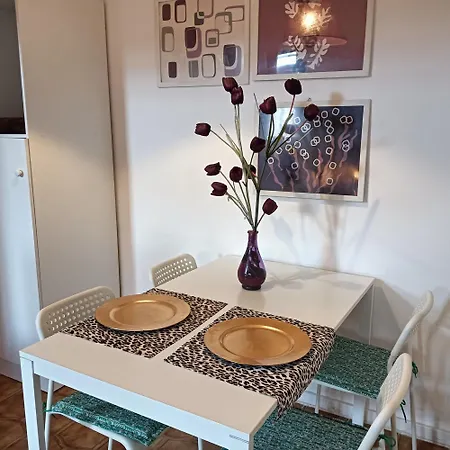 Simple But Cosybest Locations *